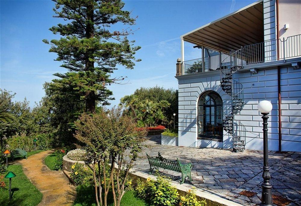 Villa Sabrina Relais Sorrente Extérieur photo